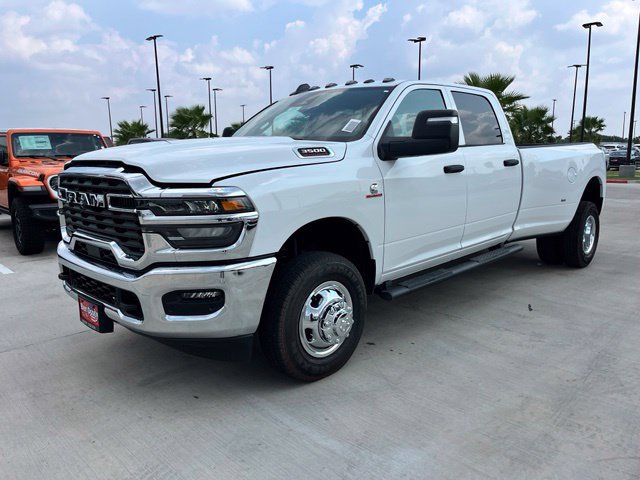New 2027 RAM 3500 Tradesman AWD/4WD image 3