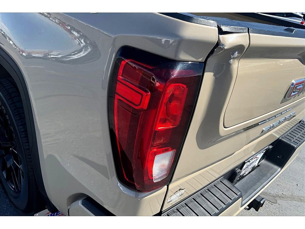 Used 2022 GMC Sierra 1500 Elevation image 21