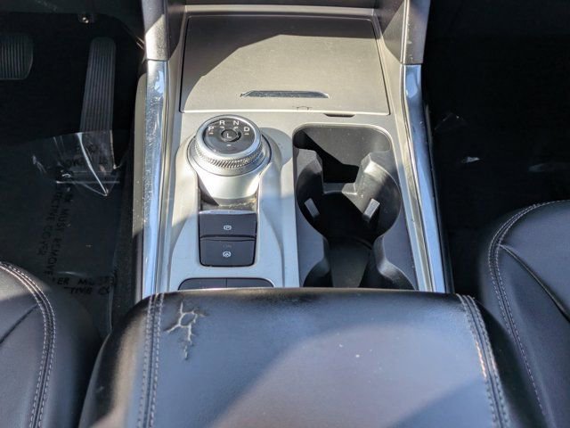 Used 2021 Ford Explorer XLT w/ Equipment Group 202A image 15