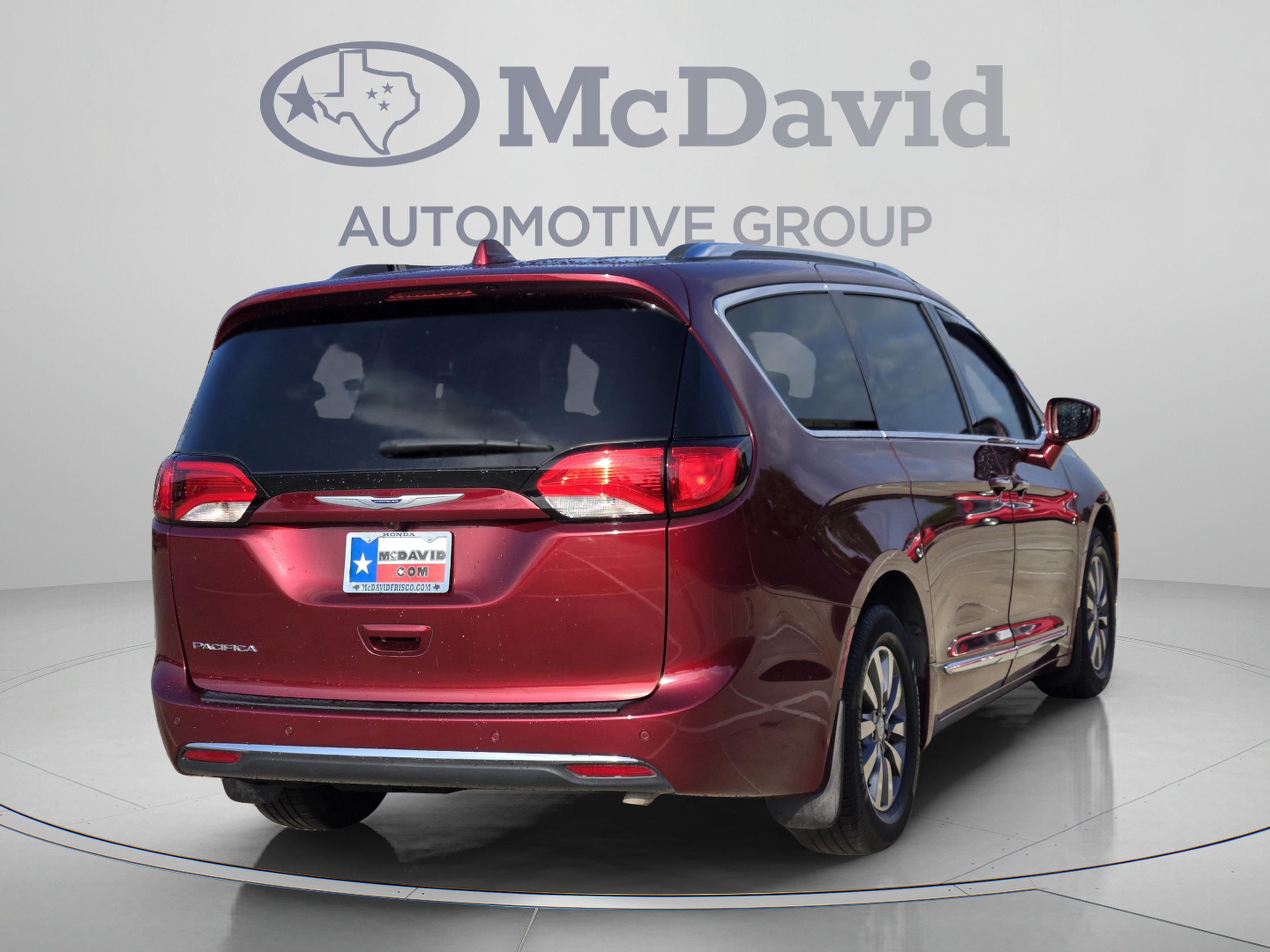 Used 2019 Chrysler Pacifica Touring-L Plus FWD image 6