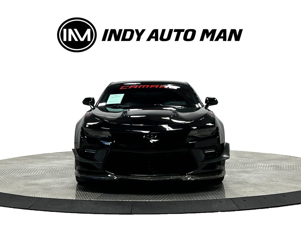 Used 2018 Chevrolet Camaro SS w/ Redline Edition RWD image 10