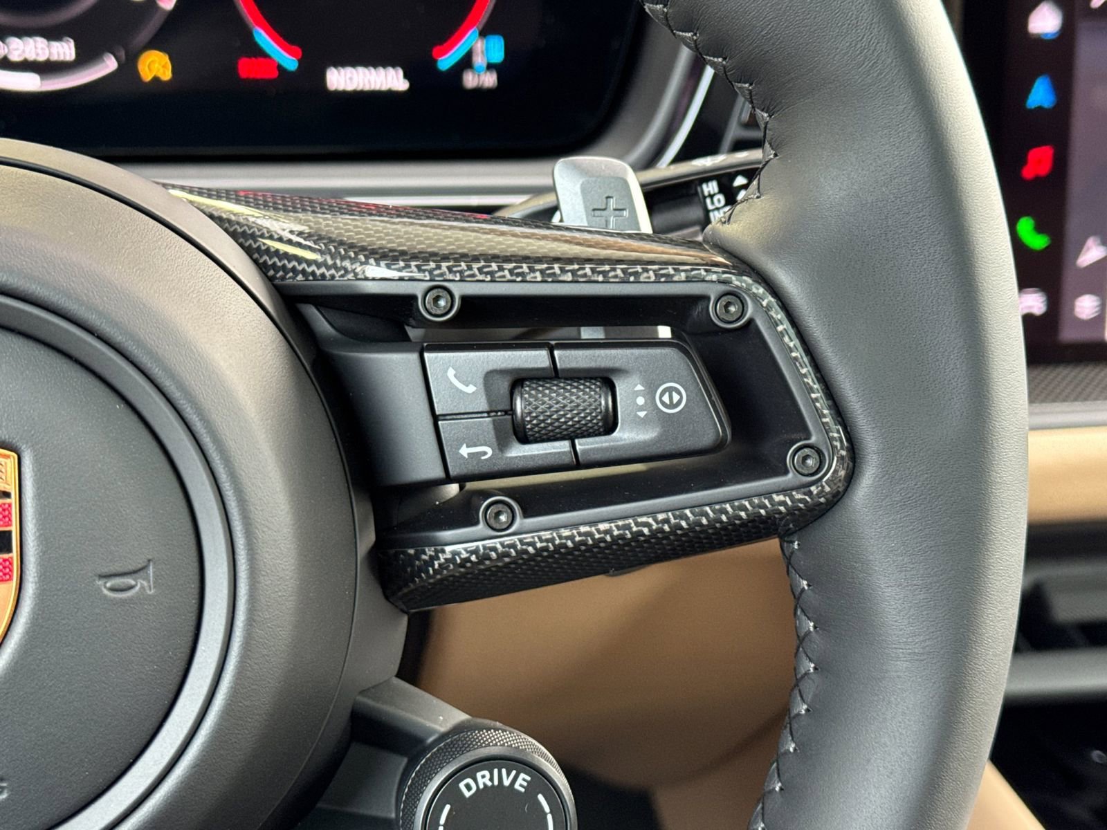 New 2026 Porsche Cayenne GTS image 30