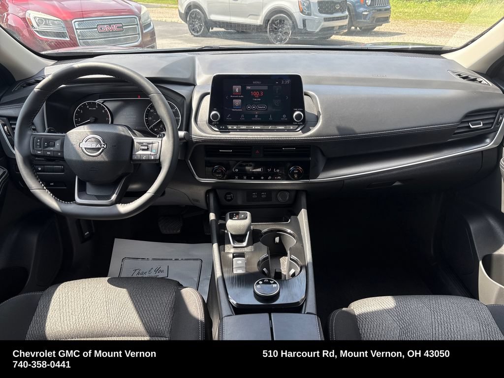 Used 2026 Nissan Rogue SV AWD/4WD image 15