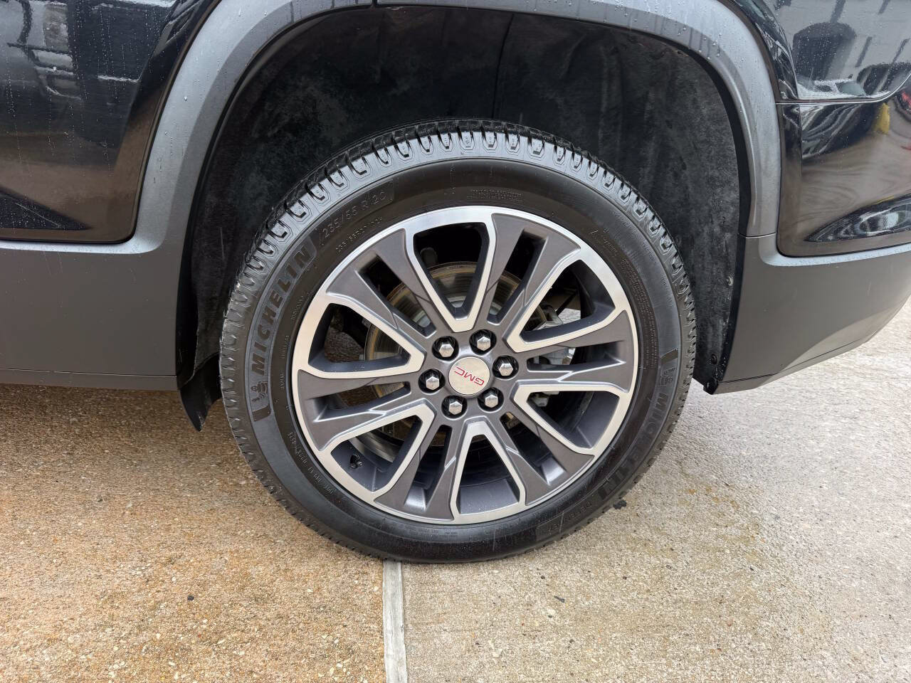 Used 2020 GMC Acadia AT4 w/ GMC Pro Grade Package AWD/4WD image 39