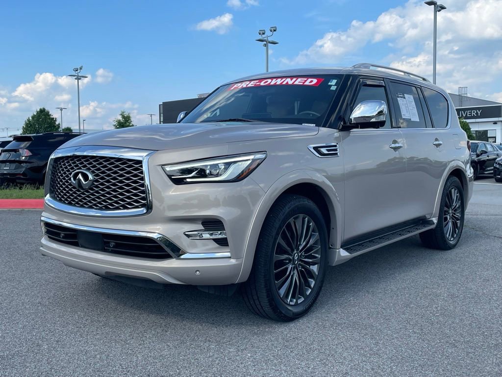 Used 2023 INFINITI QX80 Sensory w/ All-Season Package RWD image 3