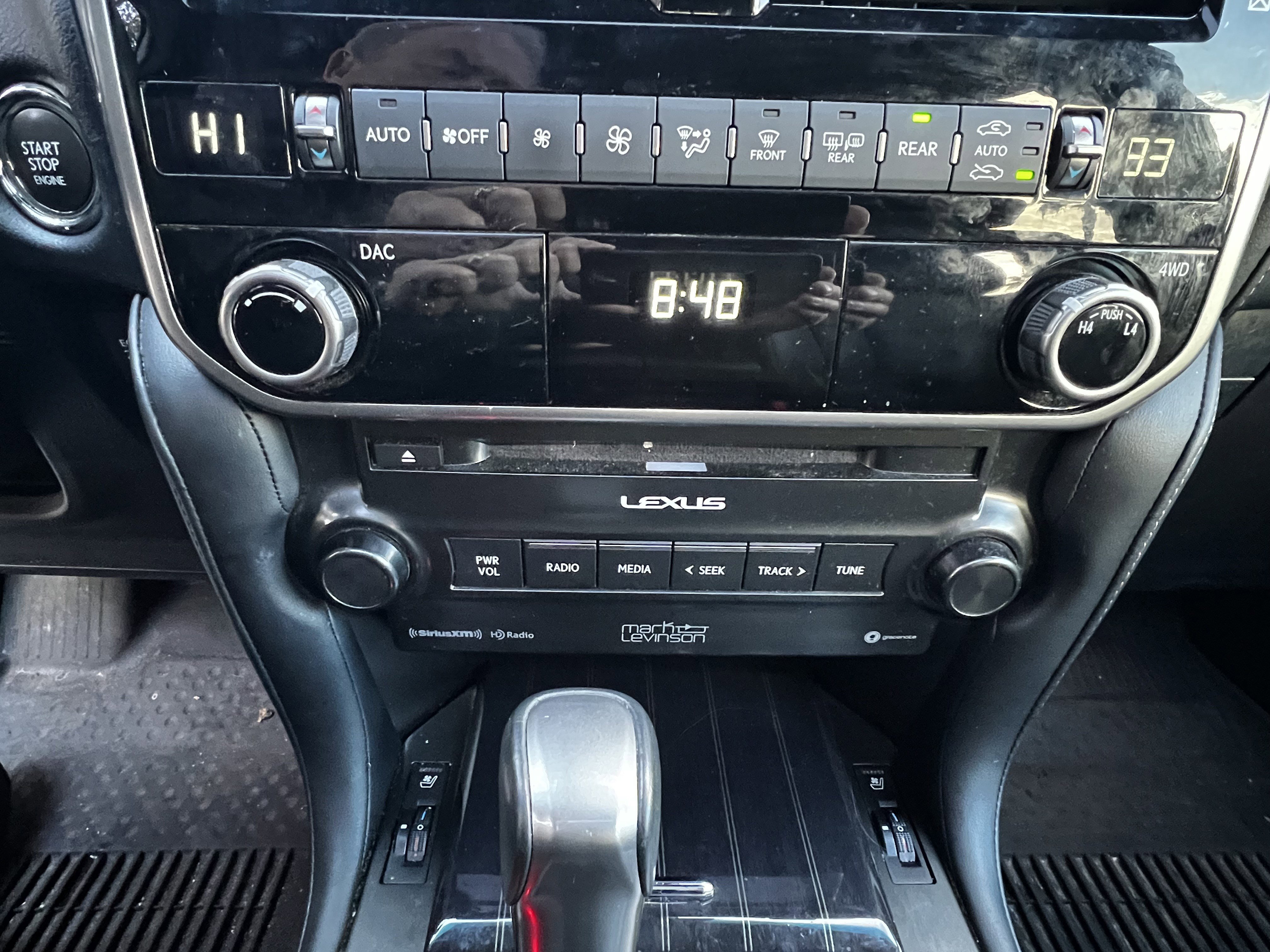 Used 2023 Lexus GX 460 Premium image 27