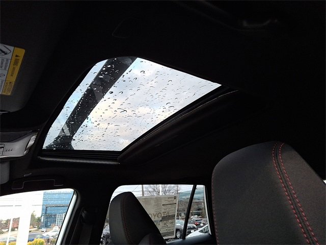 New 2025 Toyota RAV4 SE image 9