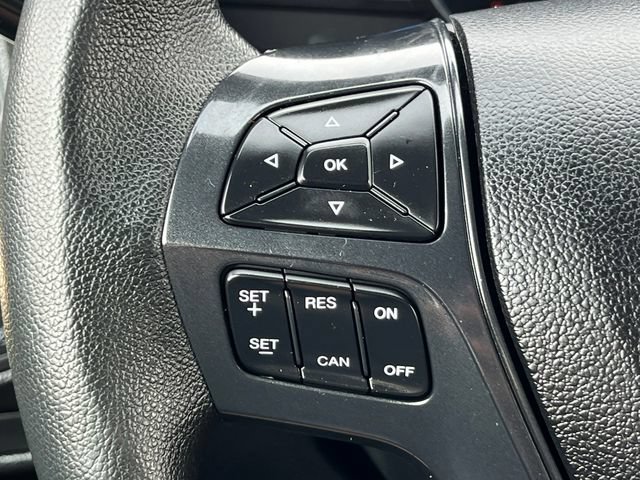 Used 2018 Ford Explorer XLT w/ Equipment Group 202A AWD/4WD image 20