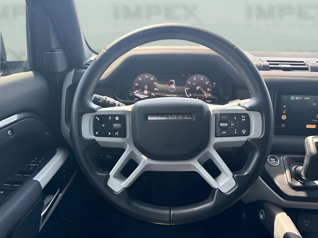 Used 2024 Land Rover Defender 110 S AWD/4WD image 9