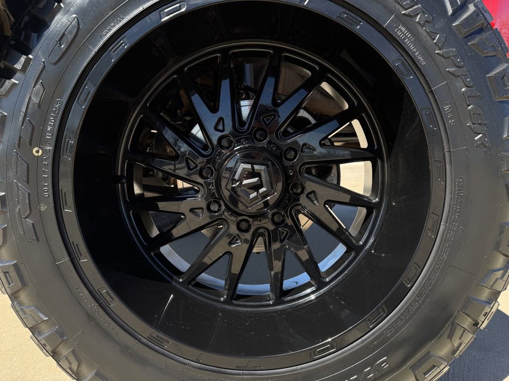 Used 2024 Chevrolet Silverado 2500 LT image 9