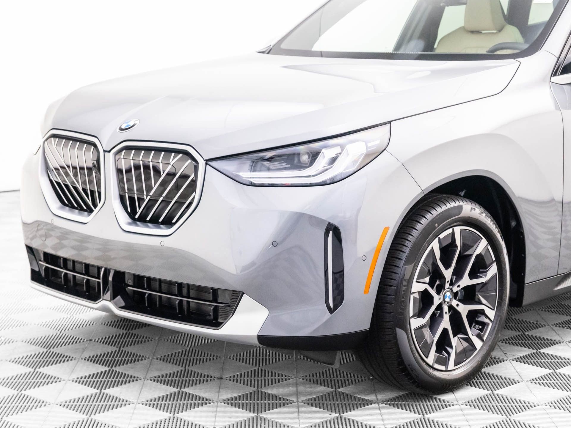 Used 2026 BMW X3 xDrive30 w/ Premium Package image 36