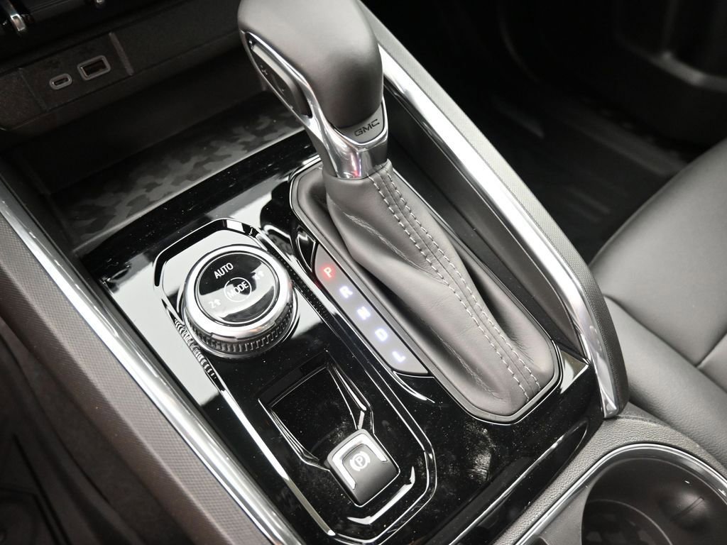 New 2026 GMC Canyon Elevation w/ Convenience Package image 19