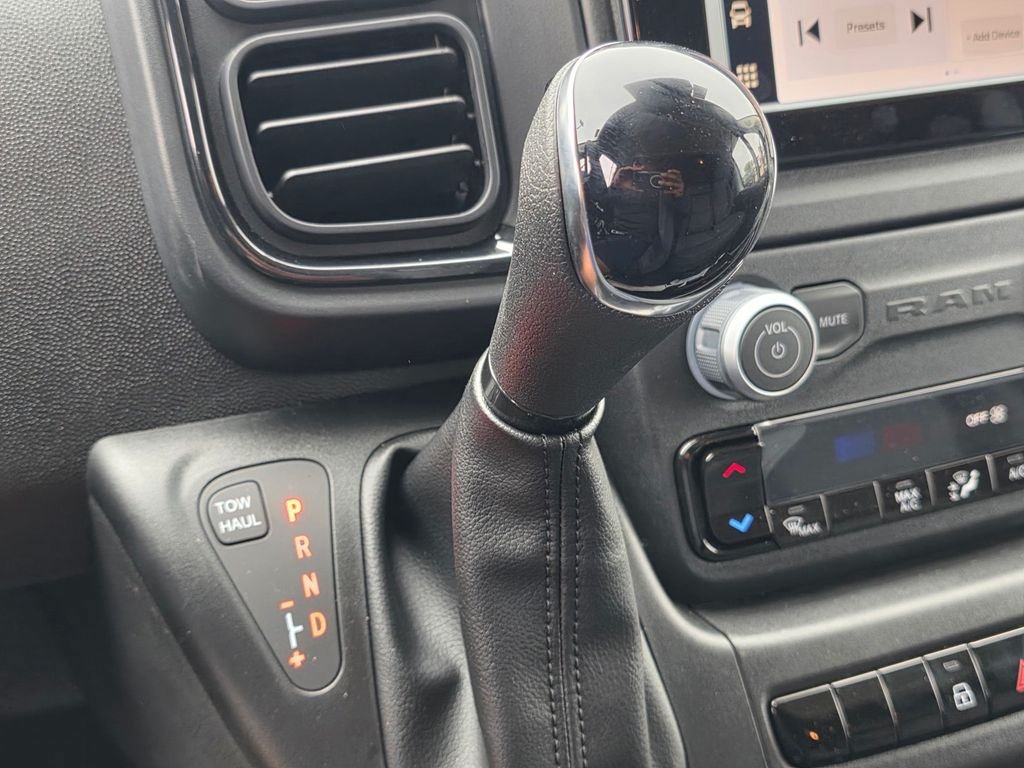 New 2026 RAM ProMaster 3500 w/ Power Group FWD image 18