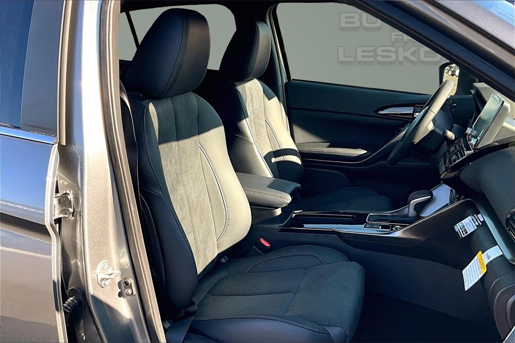 New 2026 Mitsubishi Eclipse Cross Black Edition image 8