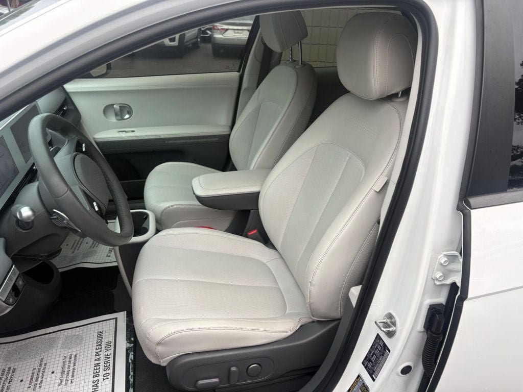 Used 2022 Hyundai Ioniq 5 SEL RWD image 11
