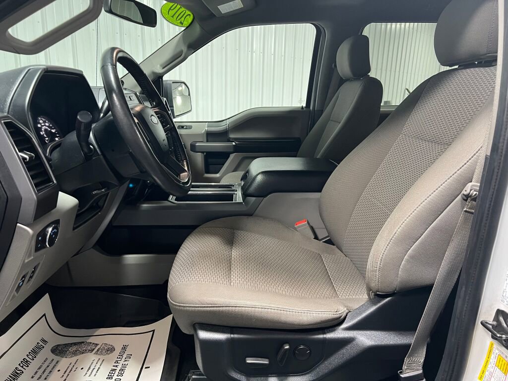 Used 2019 Ford F150 XLT w/ Equipment Group 302A Luxury image 5