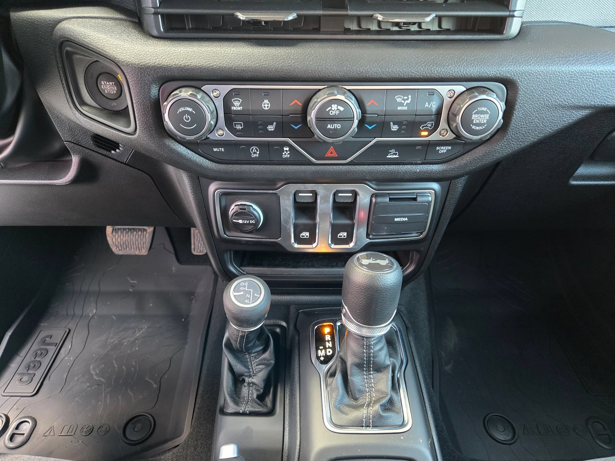 New 2026 Jeep Wrangler Sport AWD/4WD image 13