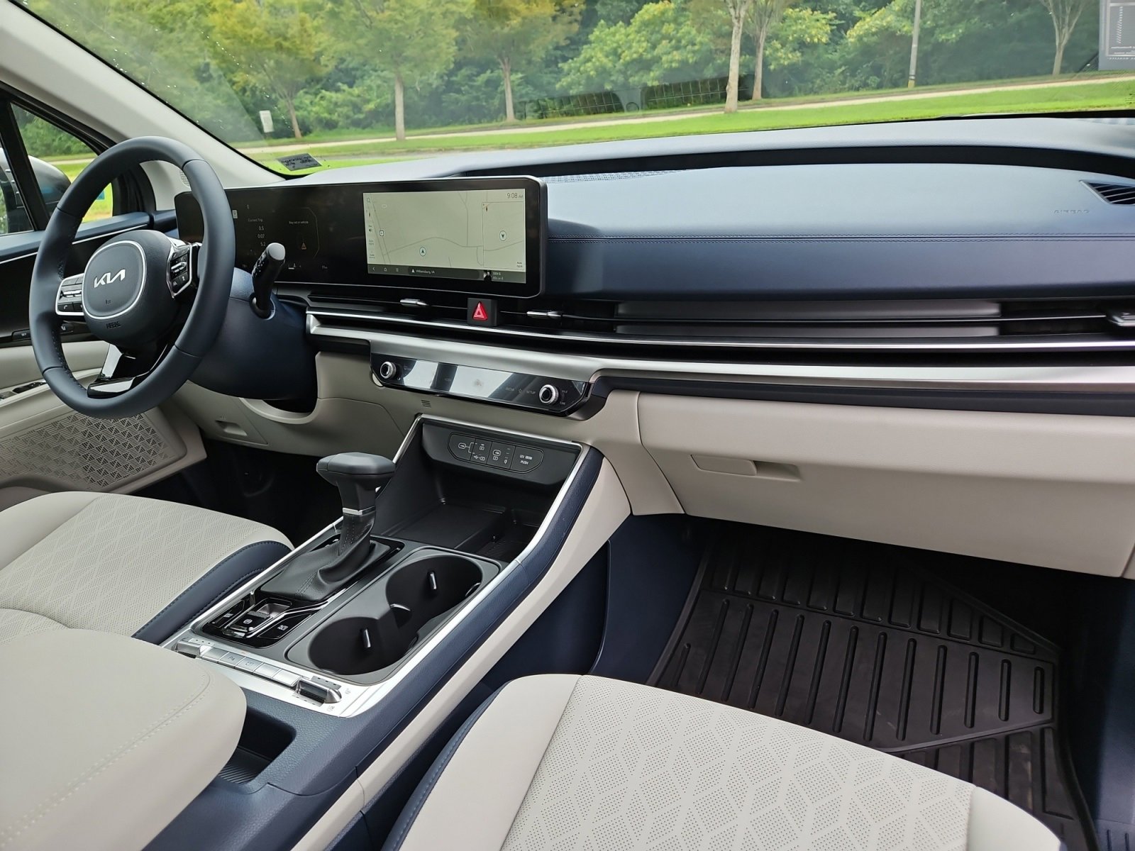 New 2026 Kia Carnival SX image 16