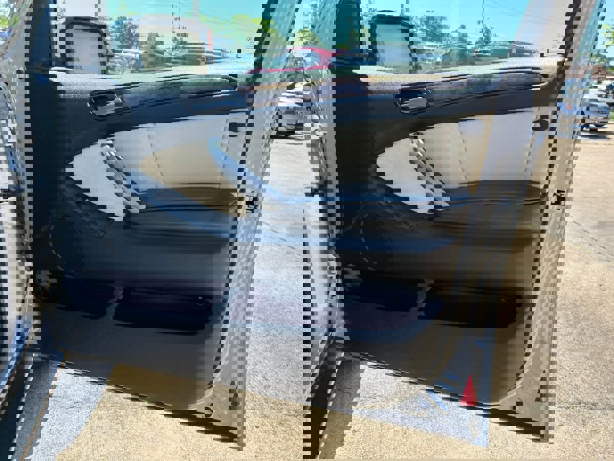 Used 2006 BMW X5 4.8is image 32