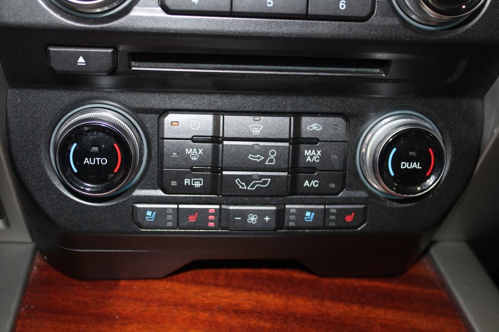 Used 2018 Ford F150 King Ranch w/ Equipment Group 601A Luxury image 45