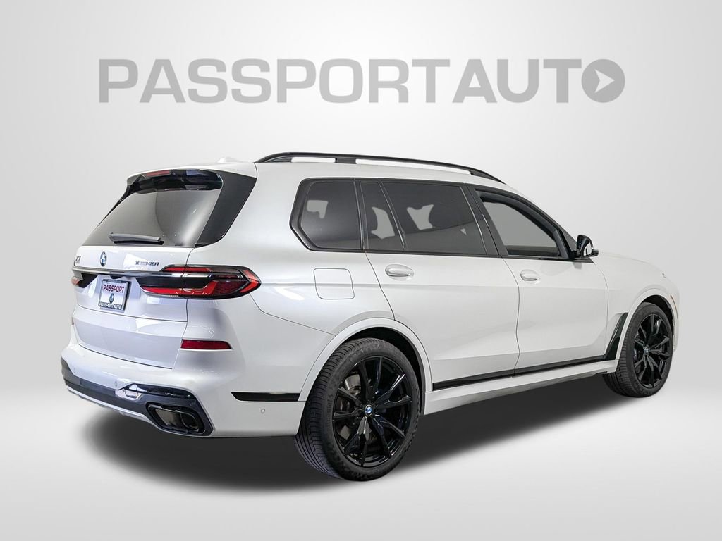 Certified 2023 BMW X7 xDrive40i w/ M Sport Package image 7