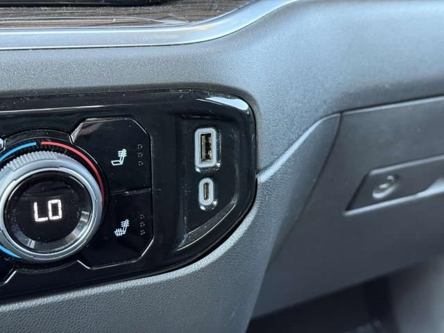 Used 2022 Chevrolet Silverado 1500 LT image 28