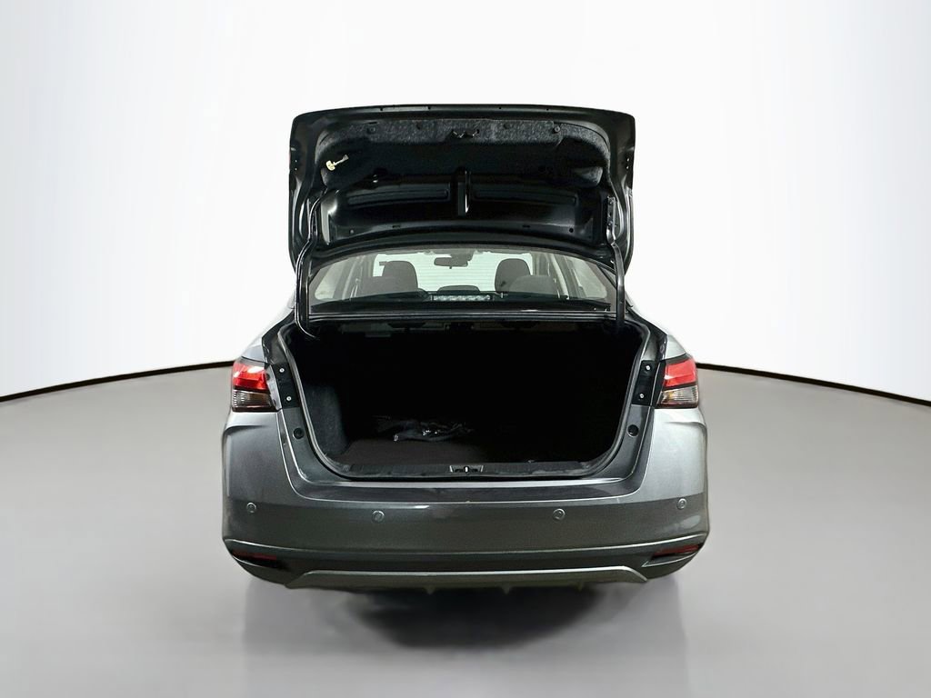 Used 2025 Nissan Versa SR w/ Trunk Package FWD image 34