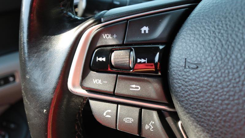 Used 2018 Honda Accord EX-L image 11
