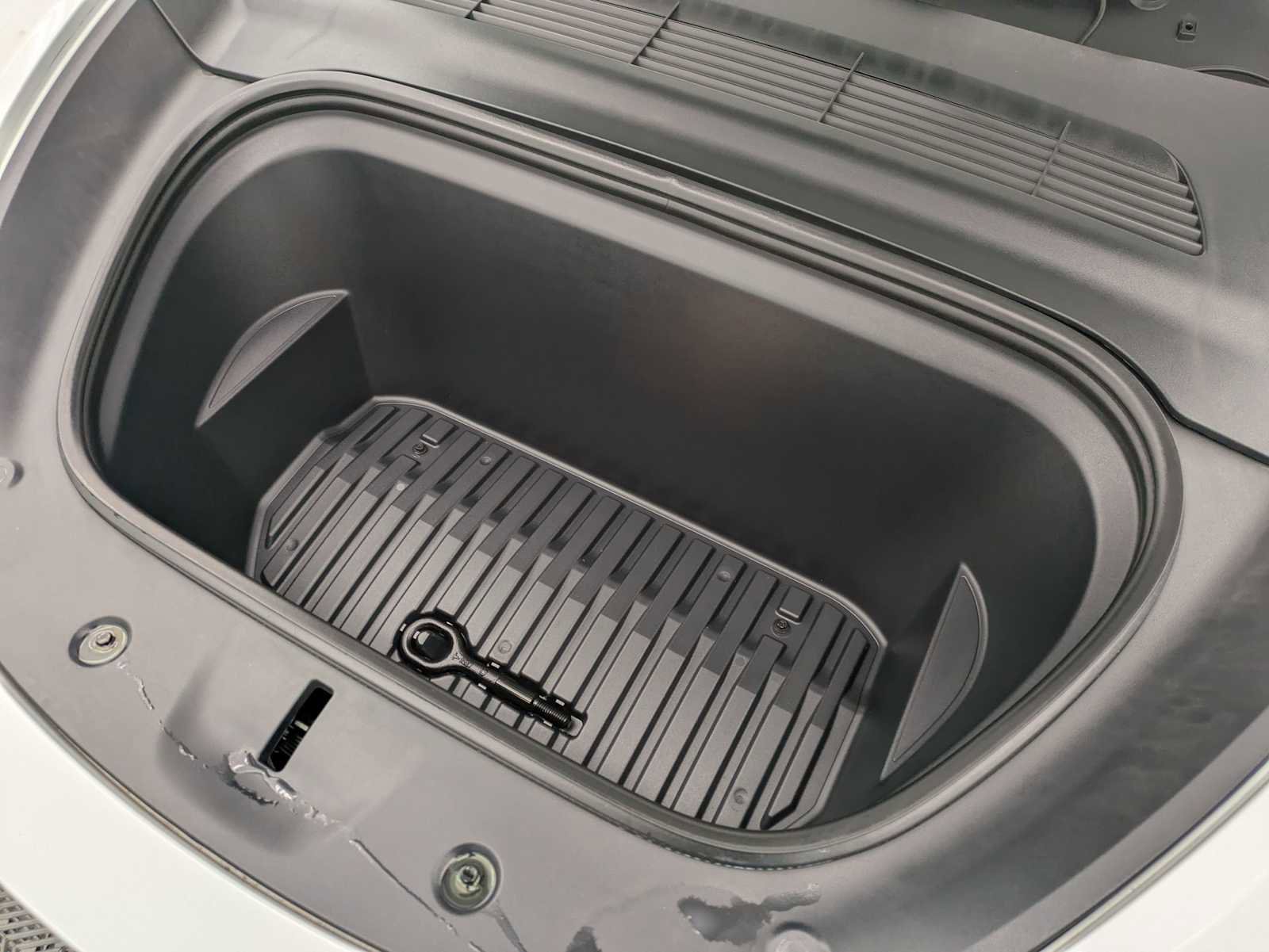 Used 2023 Tesla Model Y Long Range image 14