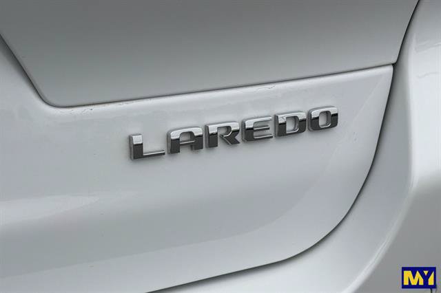 Used 2022 Jeep Grand Cherokee L Laredo w/ Luxury Tech Group I RWD image 37