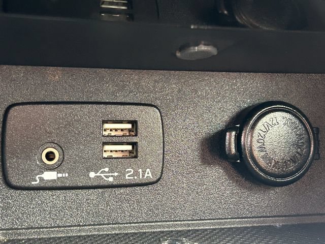 Used 2020 Subaru Forester Premium AWD/4WD image 14