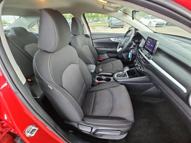 Used 2024 Kia Forte LXS FWD image 18