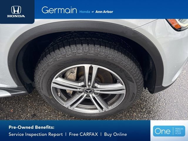 Used 2020 Mercedes-Benz GLC 300 4MATIC image 5