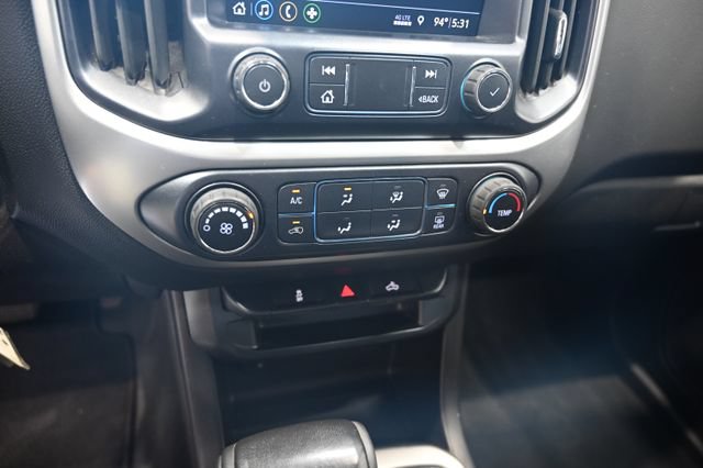 Used 2019 Chevrolet Colorado LT w/ LT Convenience Package RWD image 19