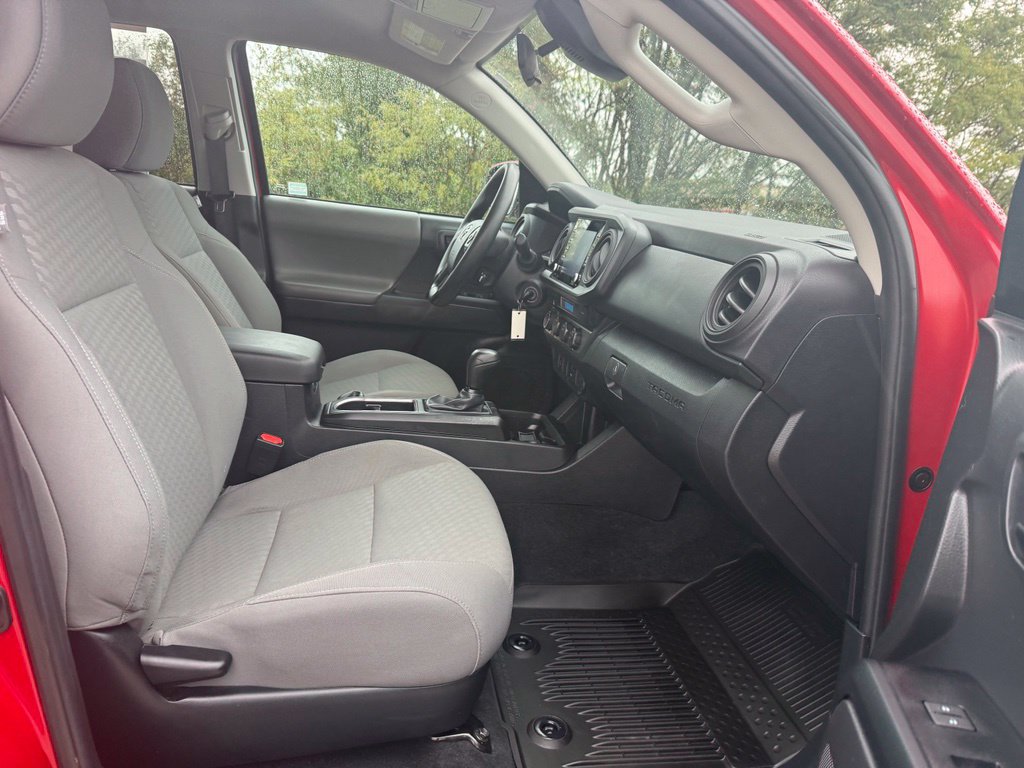 Used 2023 Toyota Tacoma SR AWD/4WD image 19