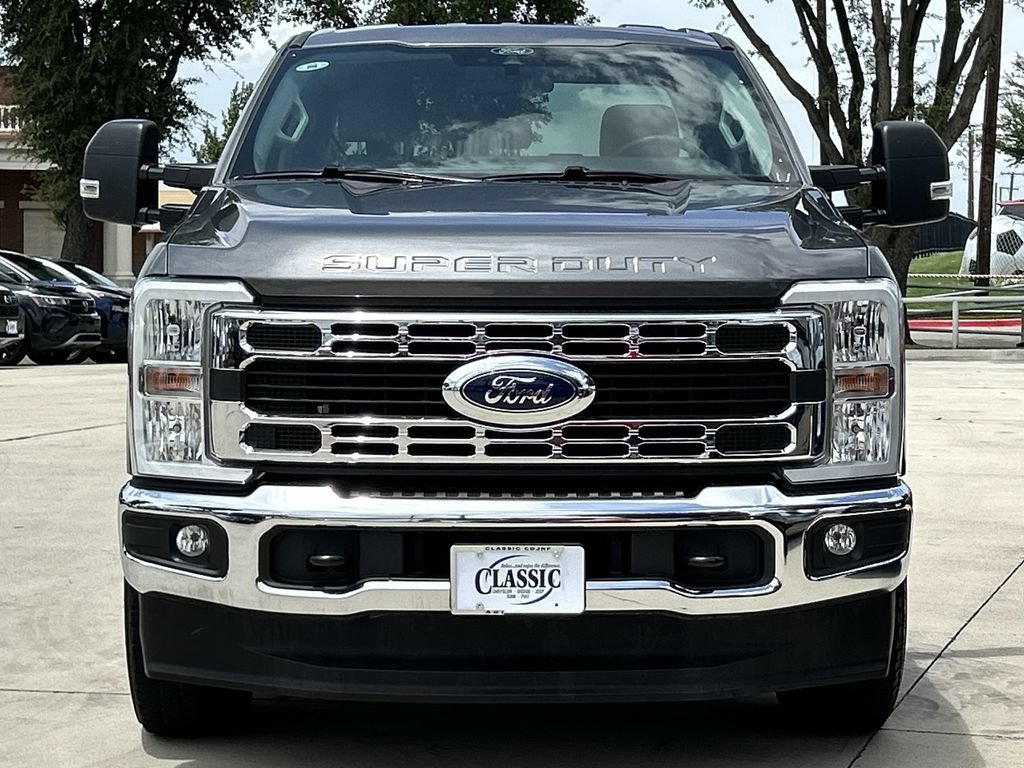 Used 2025 Ford F250 XLT w/ FX4 Off-Road Package AWD/4WD image 7