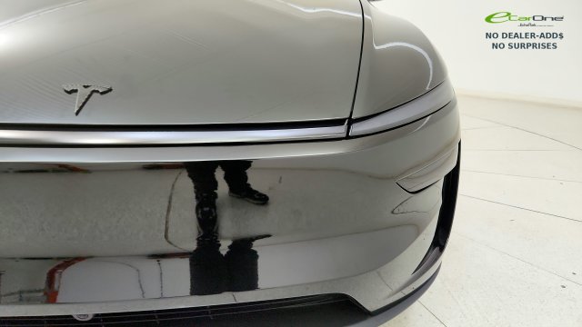 Used 2026 Tesla Model Y 2WD image 26