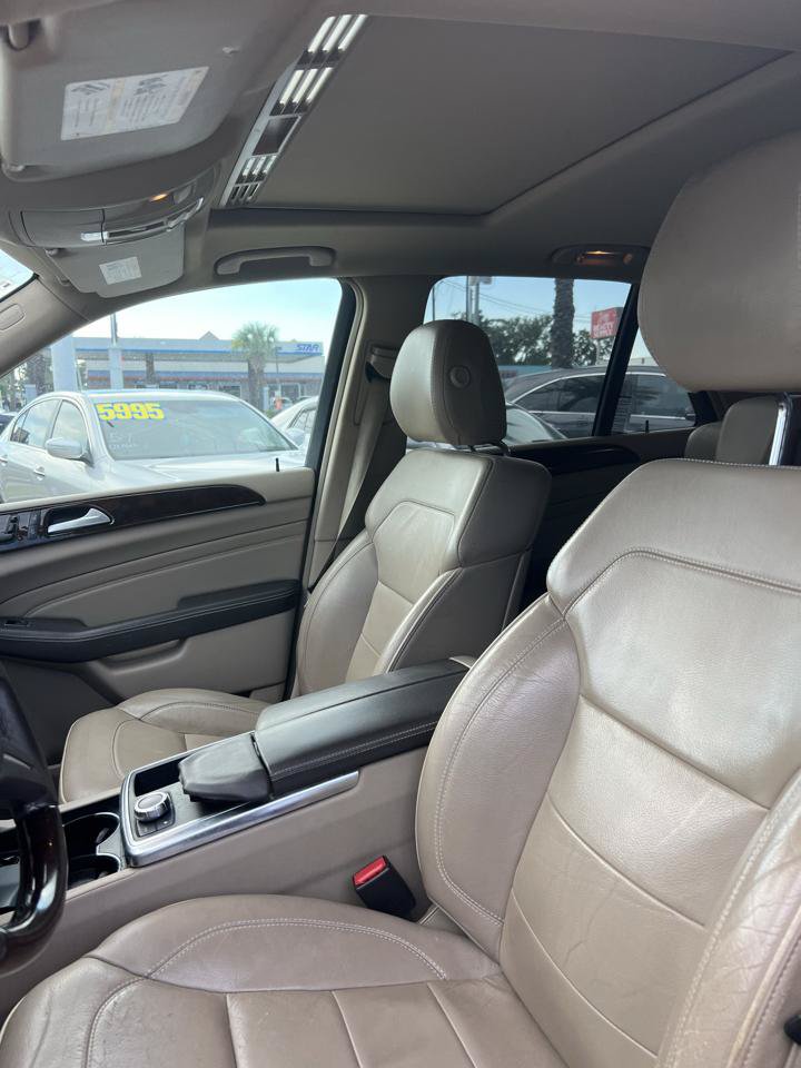 Used 2014 Mercedes-Benz ML 350 BlueTEC 4MATIC image 11