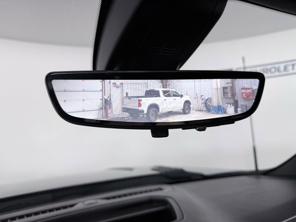 Used 2023 Chevrolet Silverado 2500 High Country image 33