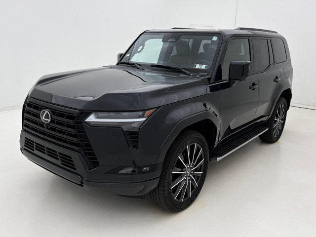 Used 2025 Lexus GX 550 w/ Accessory Package (2T) AWD/4WD image 4