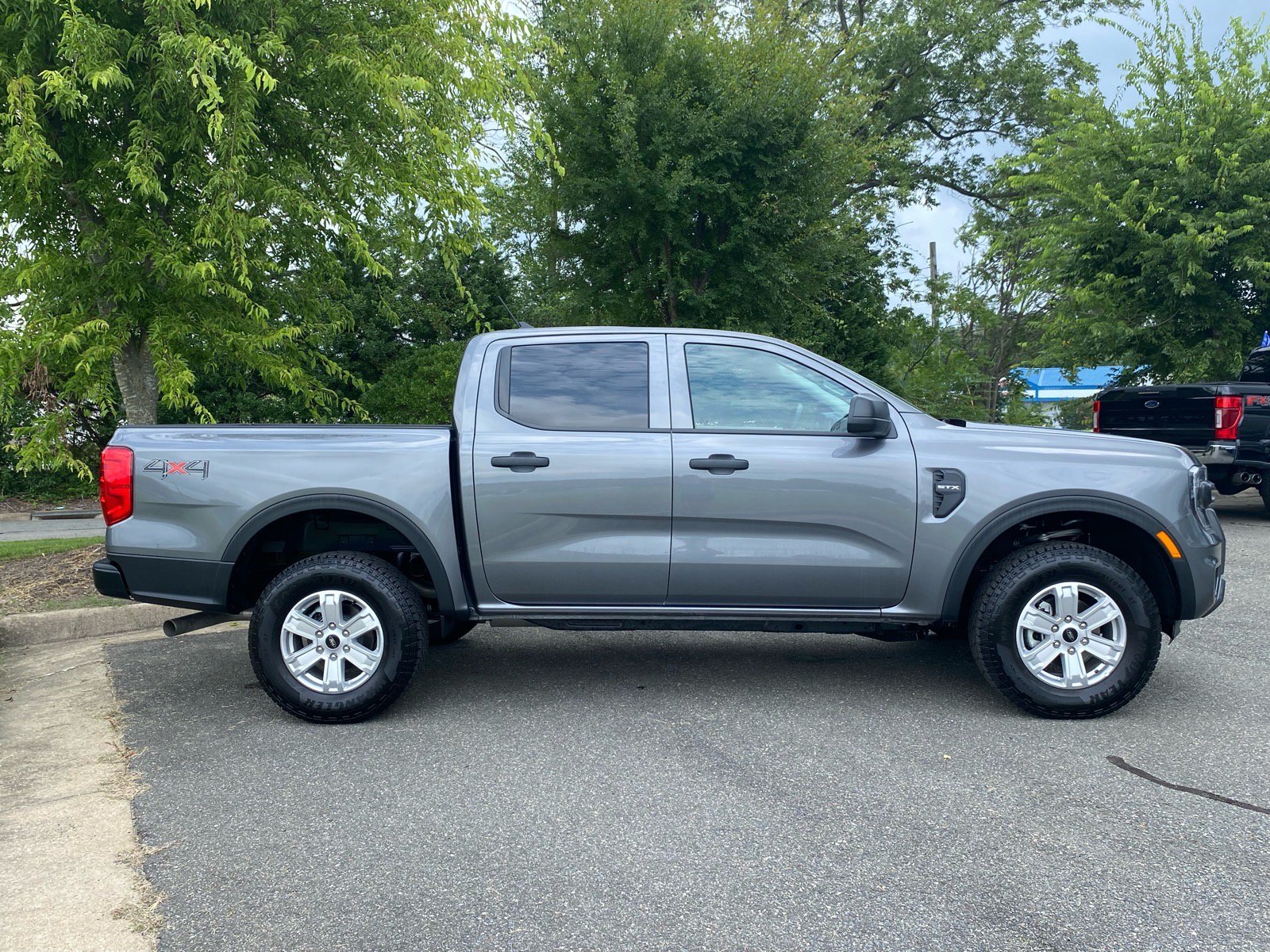 Used 2026 Ford Ranger XL AWD/4WD image 3