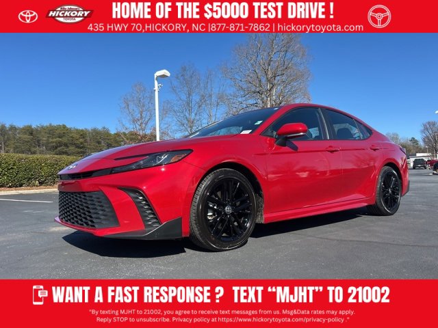 Used 2025 Toyota Camry SE