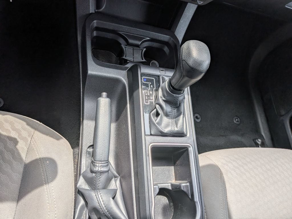 Used 2023 Toyota Tacoma SR RWD image 21