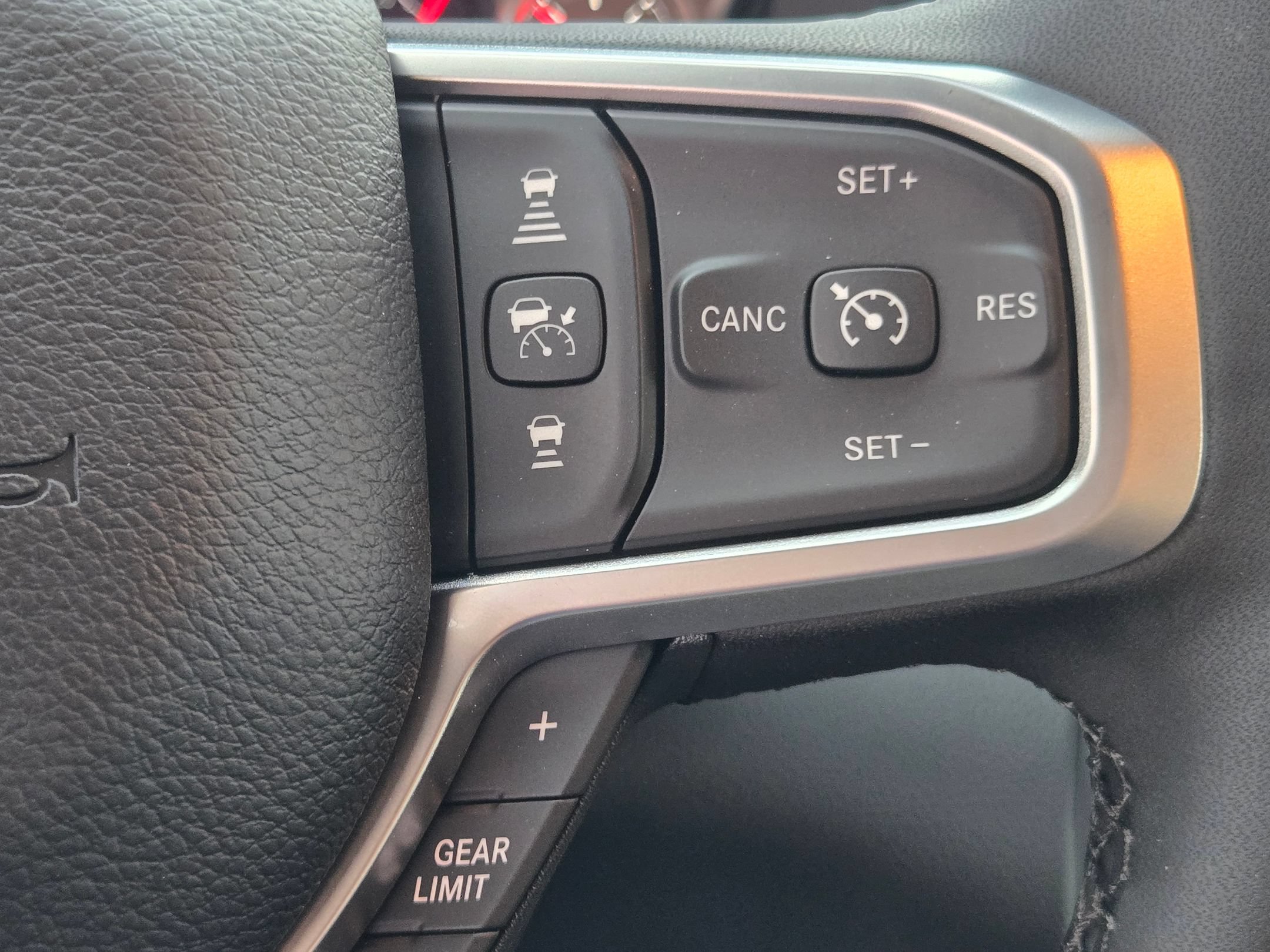New 2026 RAM 2500 Big Horn AWD/4WD image 25
