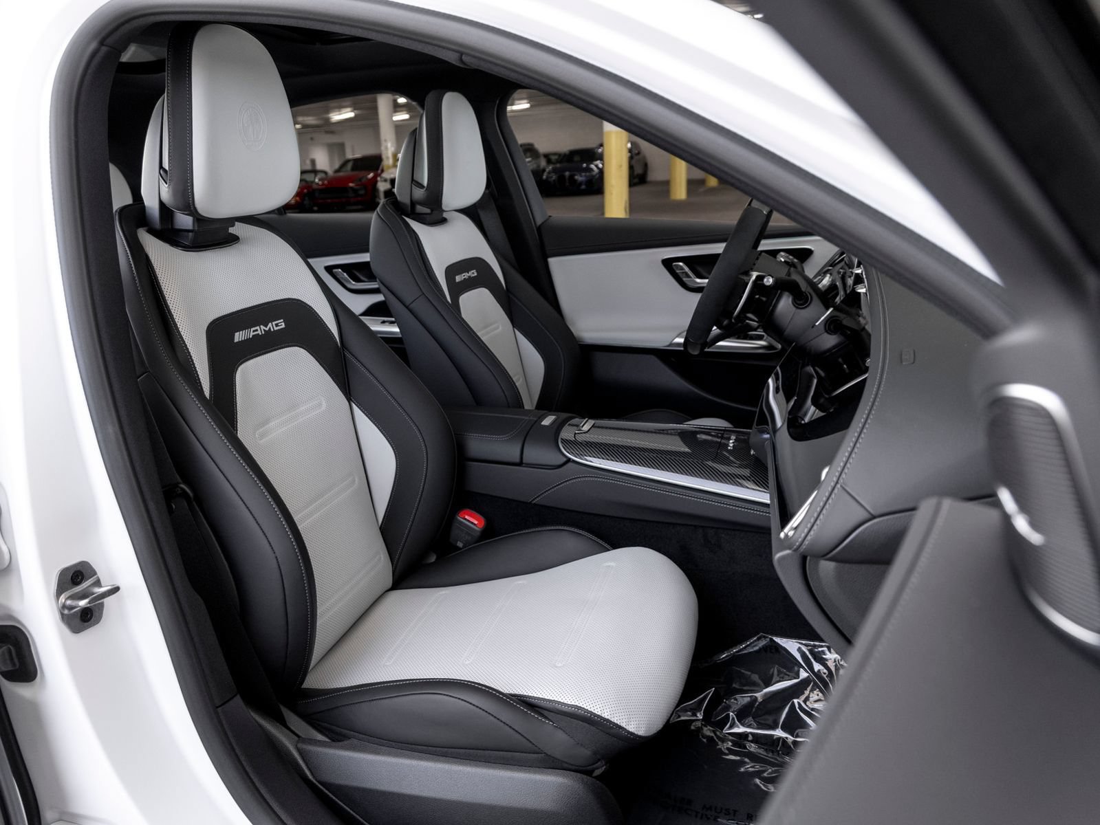 New 2026 Mercedes-Benz E 53 AMG e 4MATIC Sedan image 27