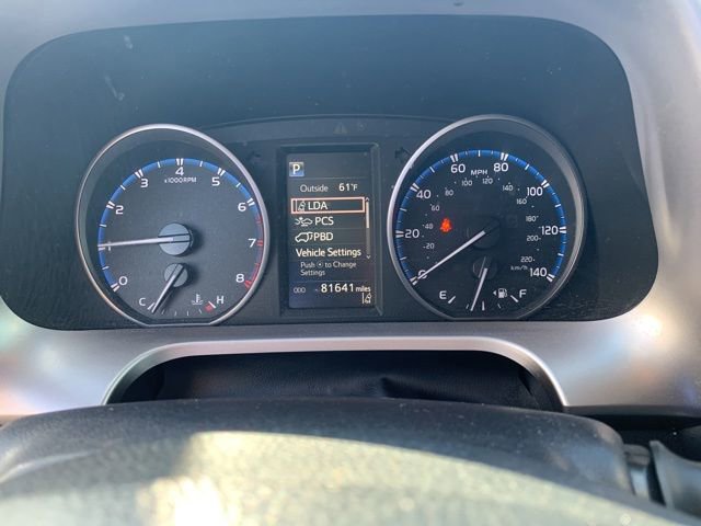 Used 2017 Toyota RAV4 XLE image 29