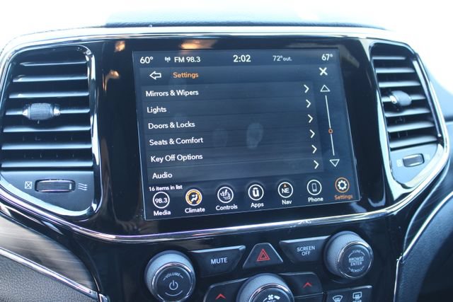 Used 2020 Jeep Grand Cherokee Limited RWD image 33