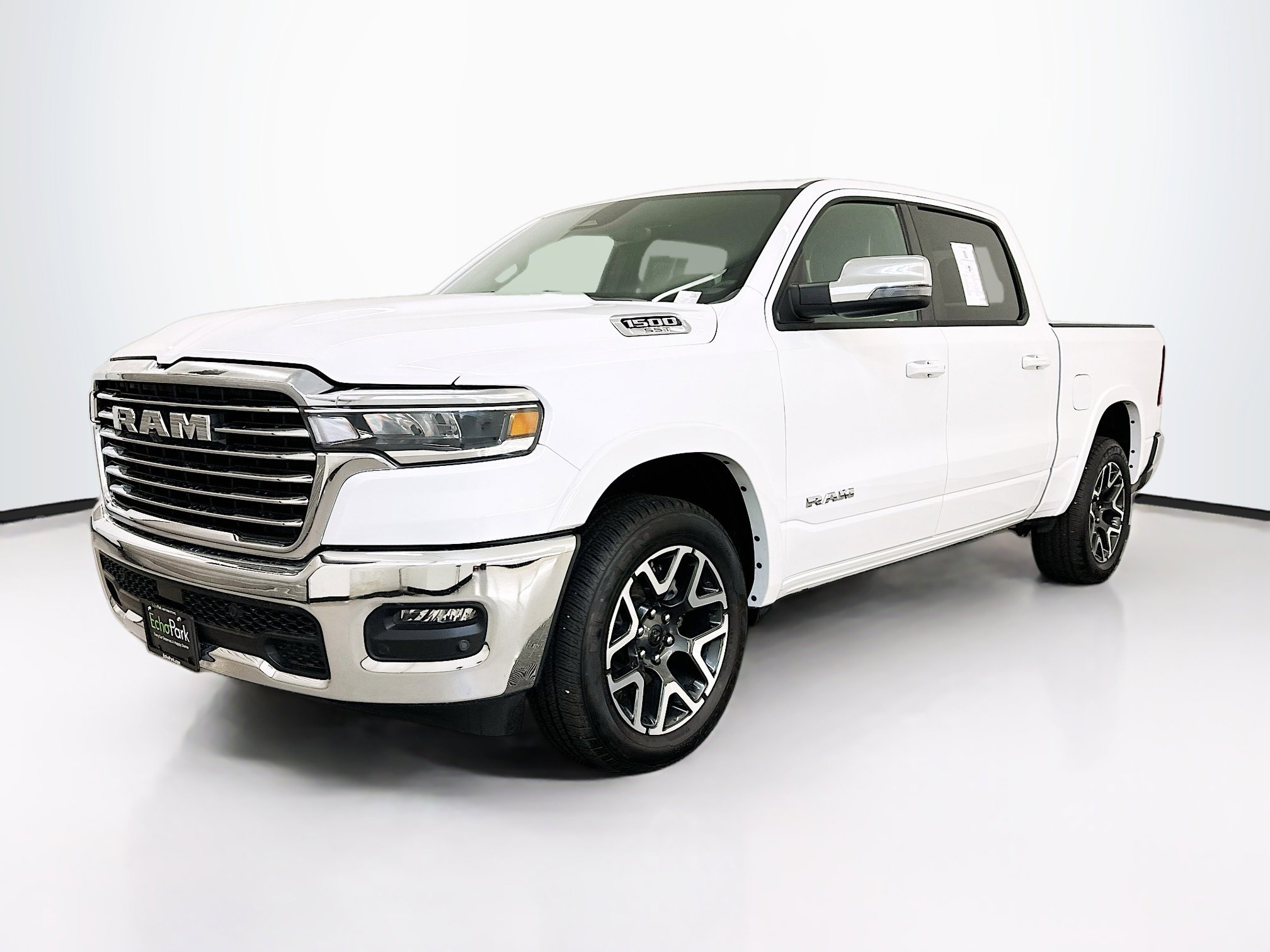 Used 2025 RAM 1500 Laramie image 3