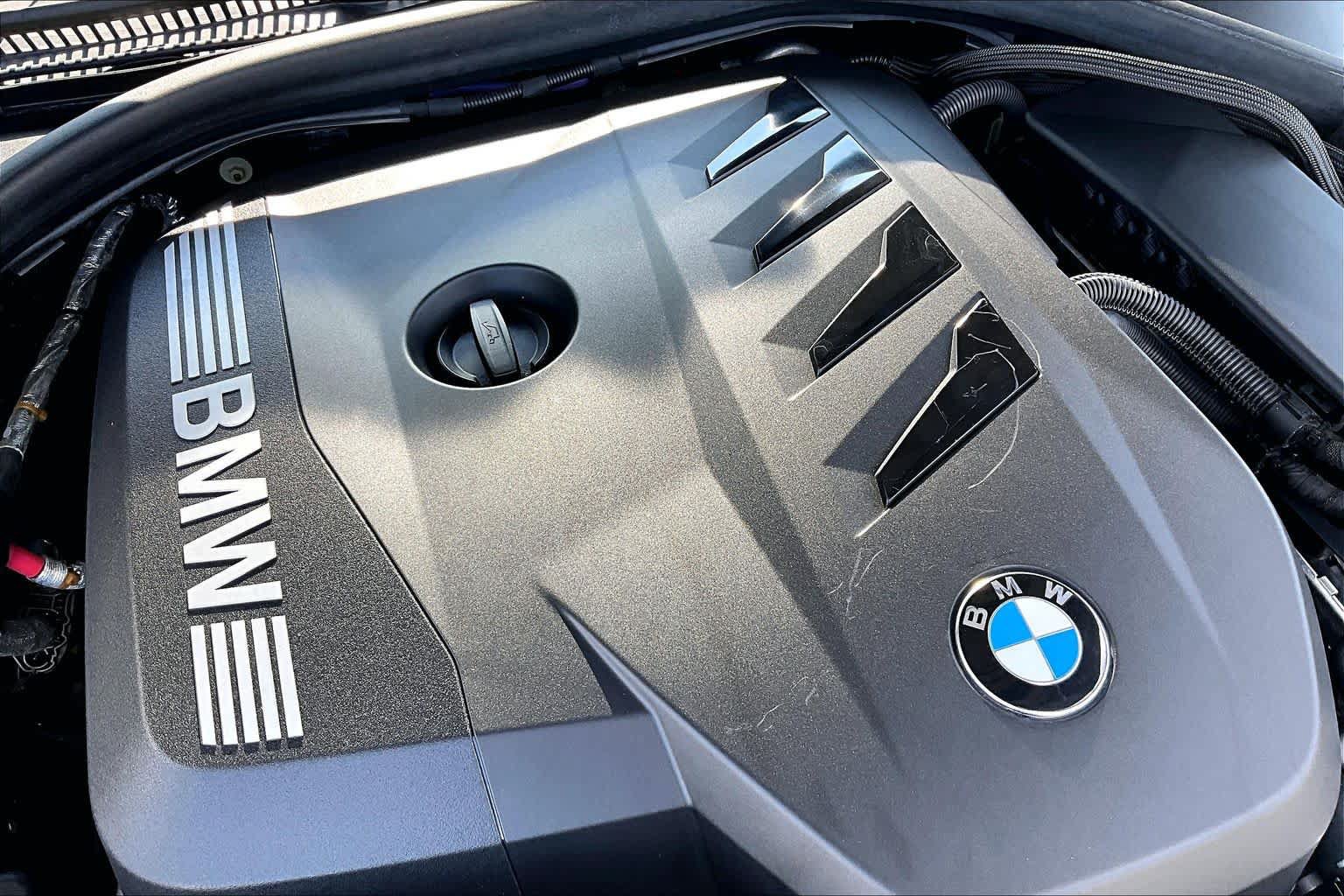 Used 2025 BMW 330i Sedan RWD image 34