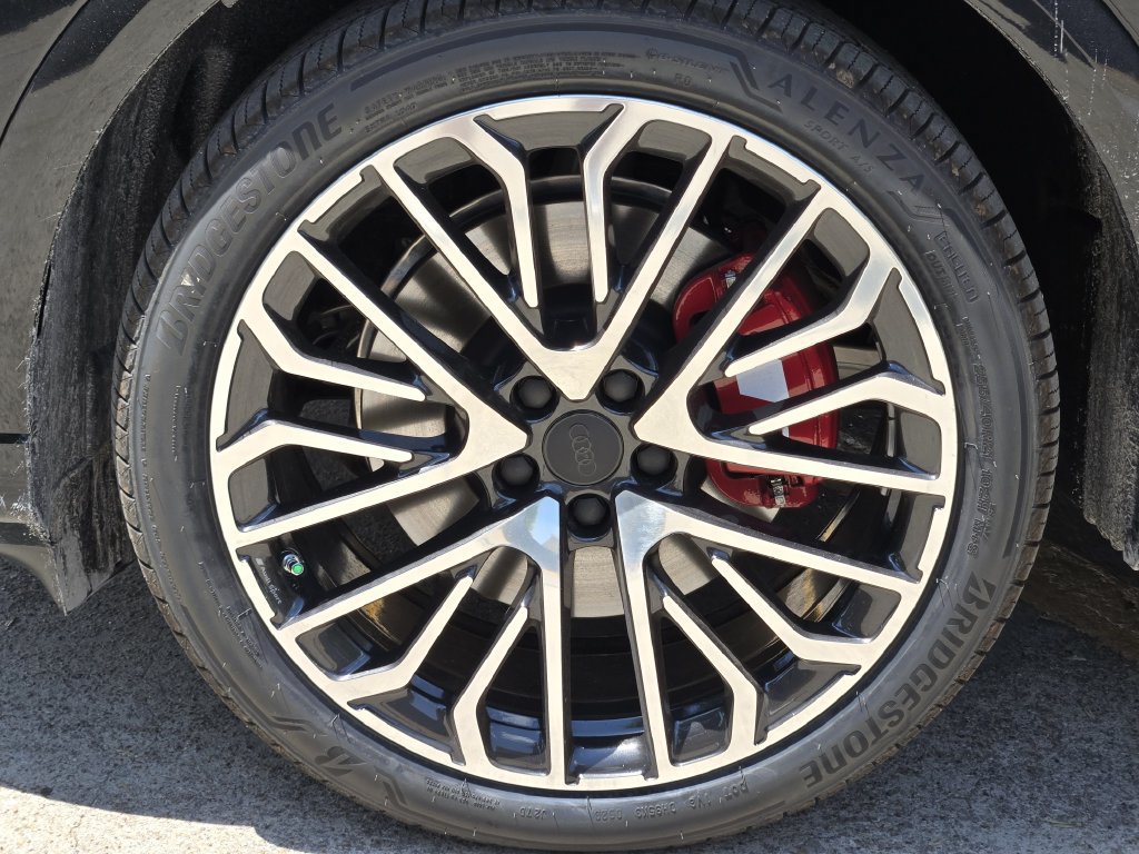 New 2026 Audi SQ5 Prestige AWD/4WD image 15